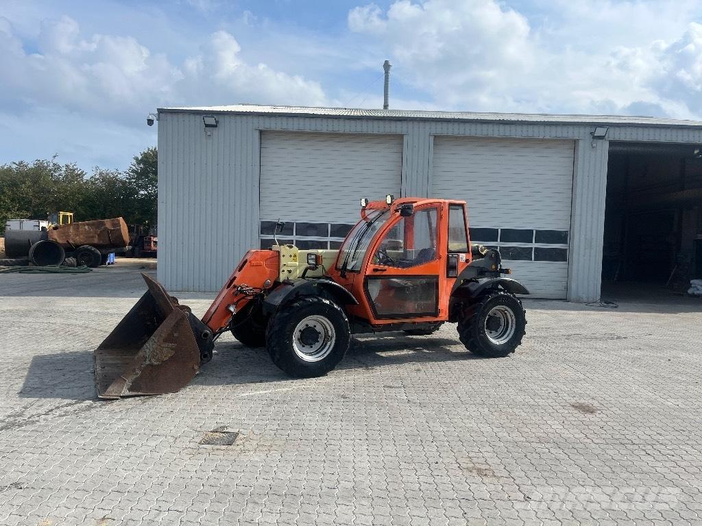 JLG 307 Kmetijski teleskopski nakladalci