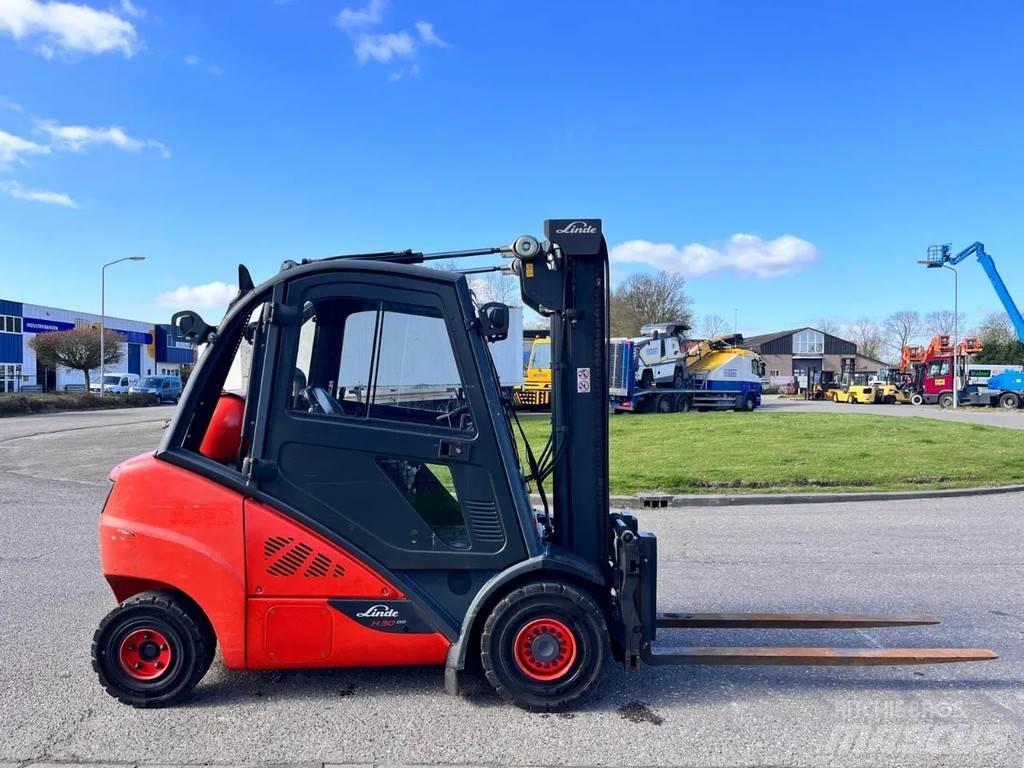 Linde H30T-02 Plinski viličarji