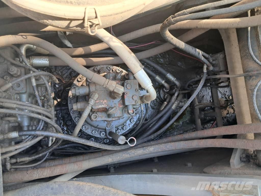 Volvo EC 300 D Bagri goseničarji