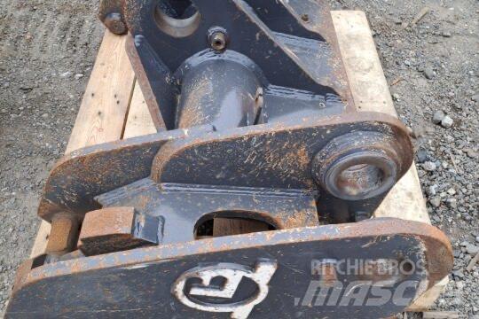 Develon Hitch Mini bagri <7t