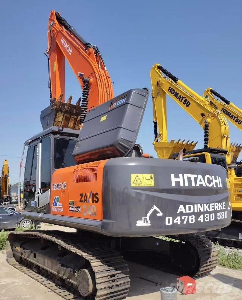 Hitachi ZX 240 Bagri goseničarji