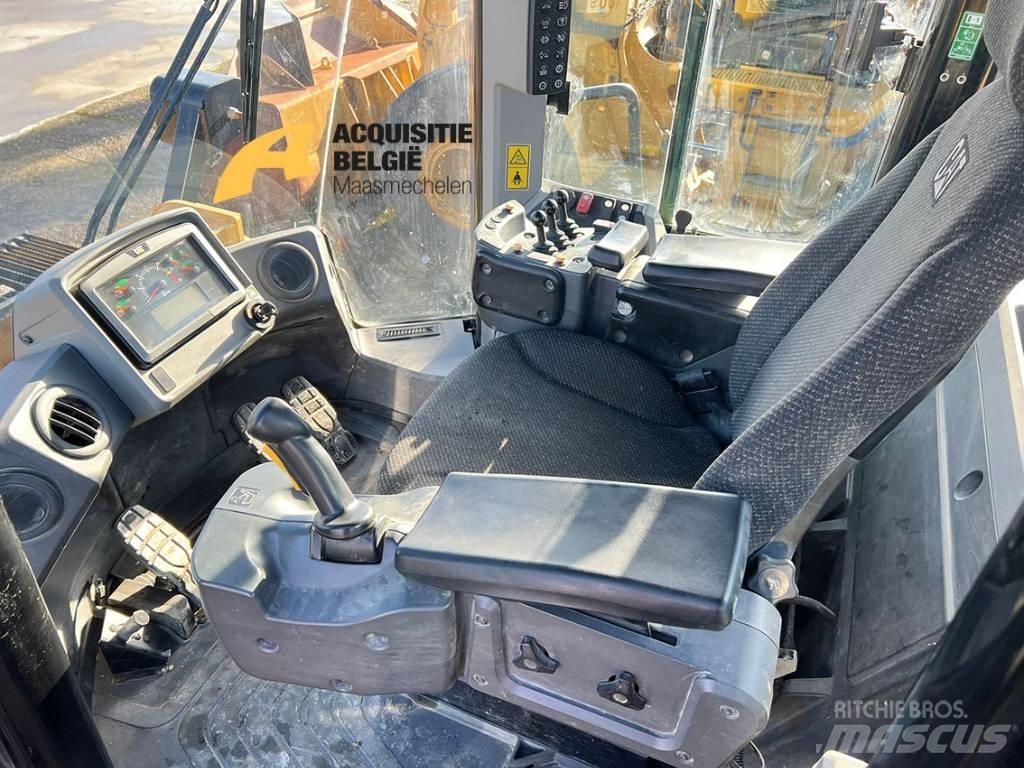 CAT 966 M Kolesni nakladalci