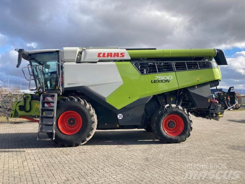CLAAS LEXION 7500 Kombajni
