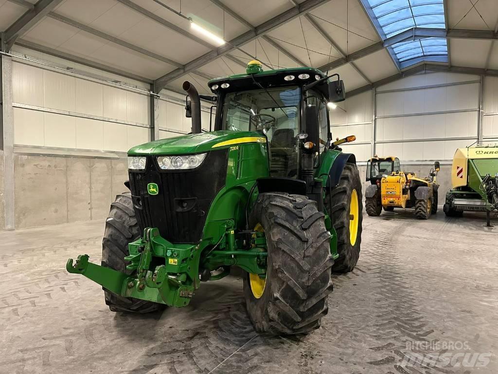 John Deere 7230 R Traktorji