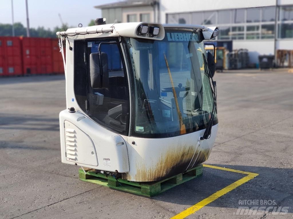 Liebherr L 550 CAB Kabine in notranjost