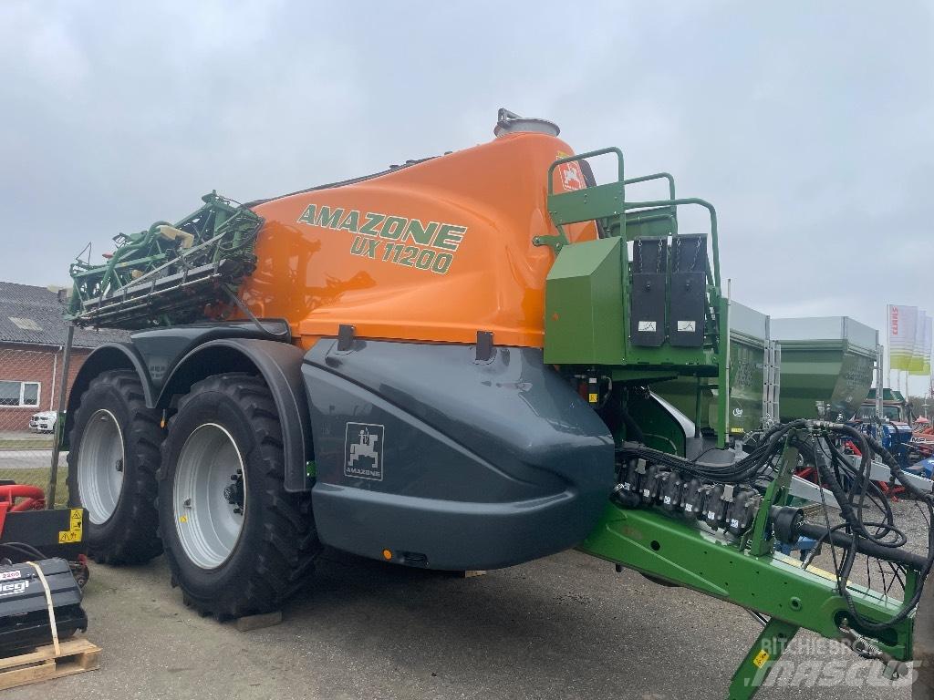 Amazone UX 11200 Vlečne škropilnice