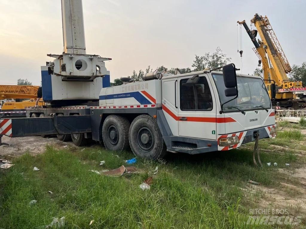 Zoomlion QY220V Rabljeni žerjavi za vsak teren