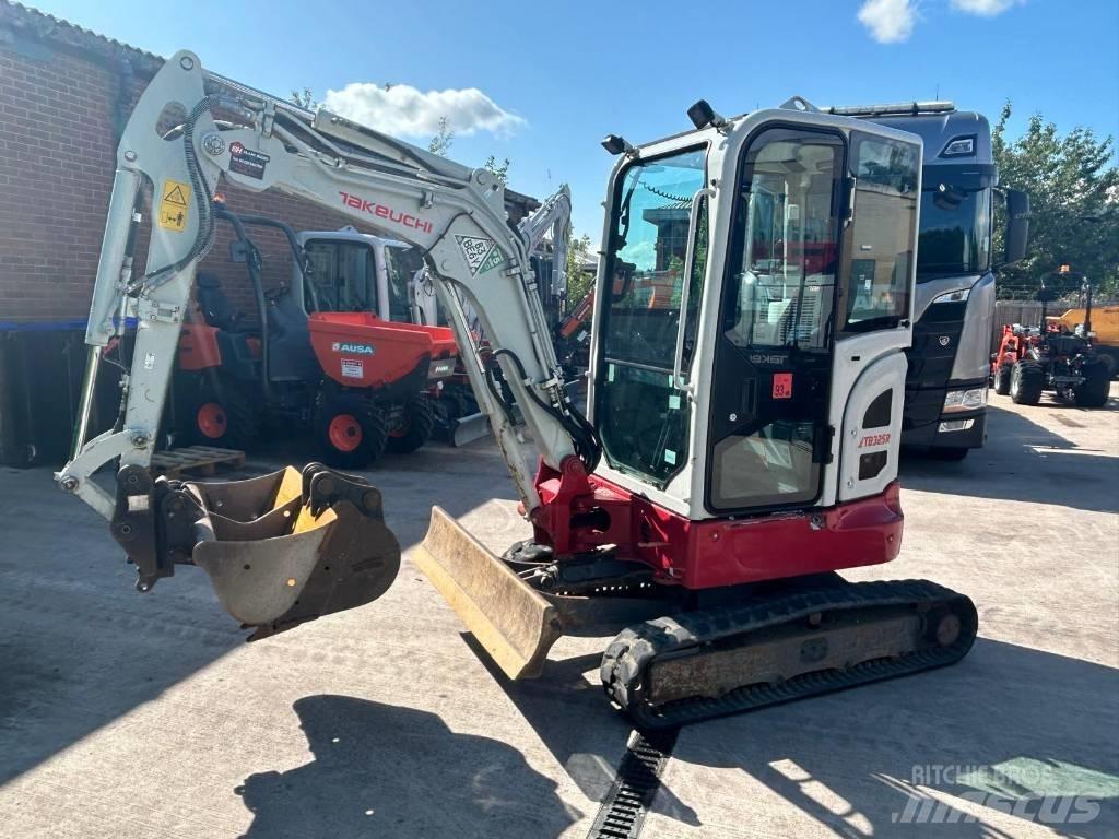 Takeuchi TB 325 R Mini bagri <7t
