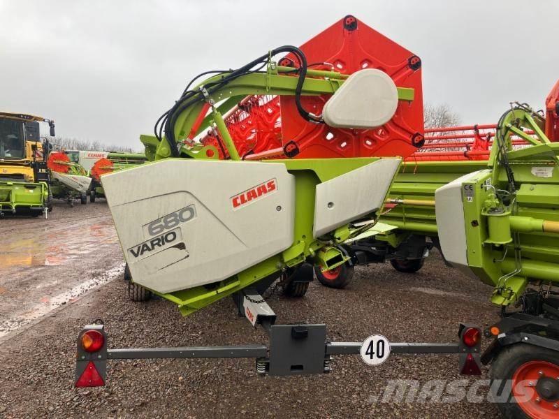 CLAAS TRION 640 Kombajni