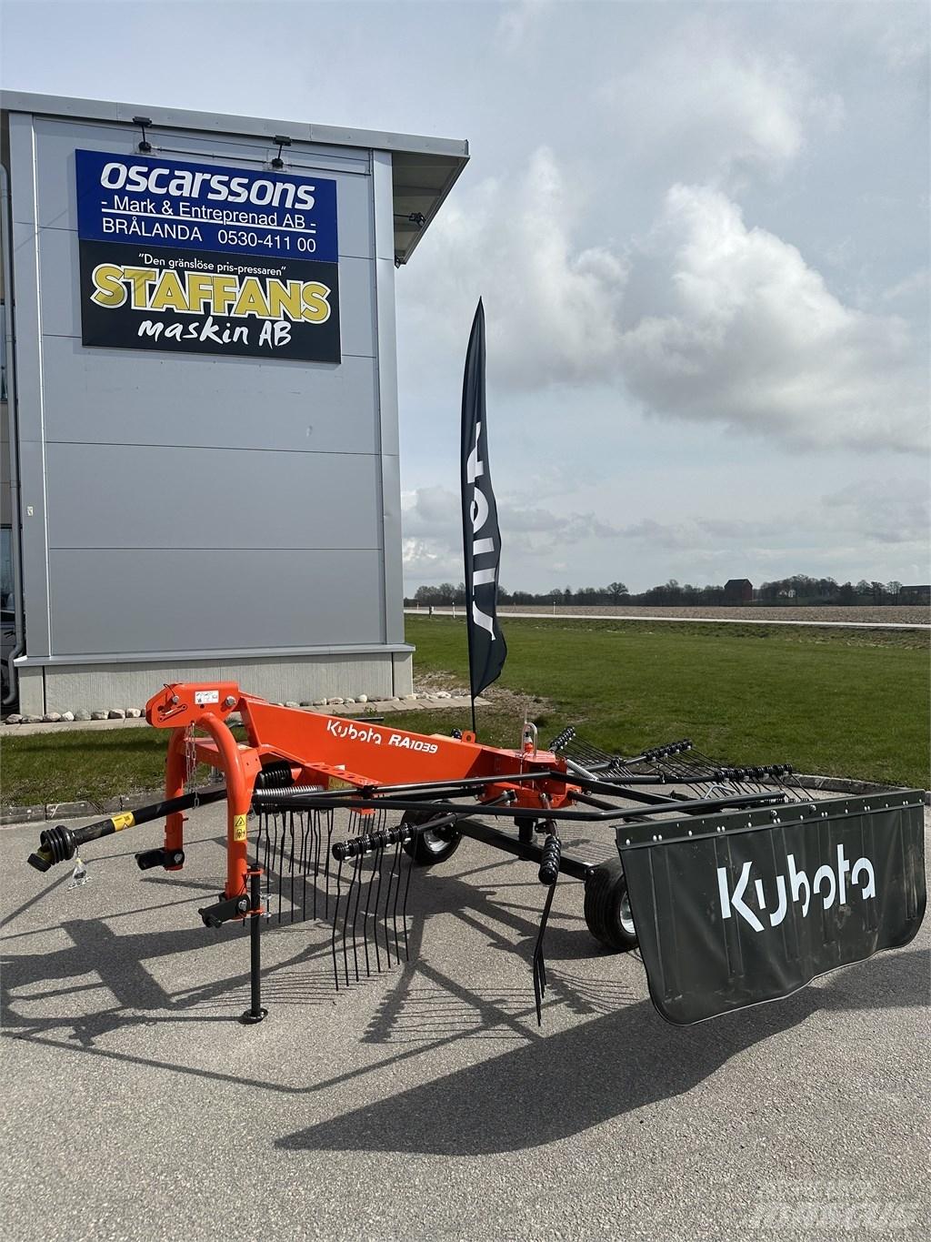Kubota RA 1039 Zgrabljalniki