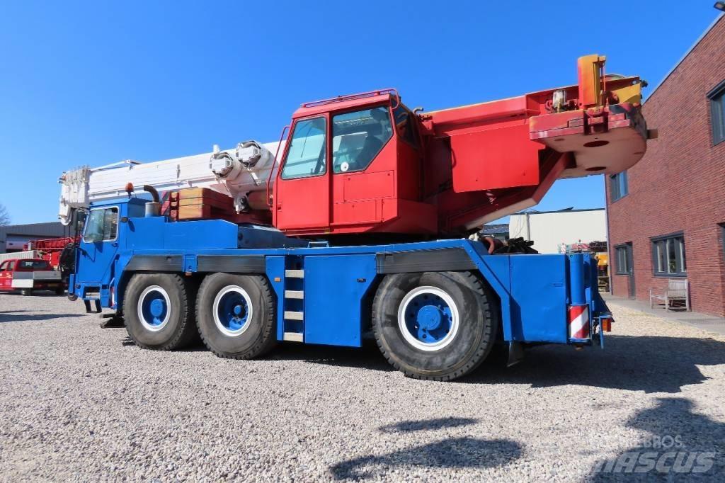 Liebherr LTM 1050-1 Rabljeni žerjavi za vsak teren