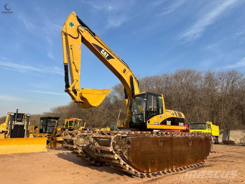 CAT 320 C L Amfibijski bagri
