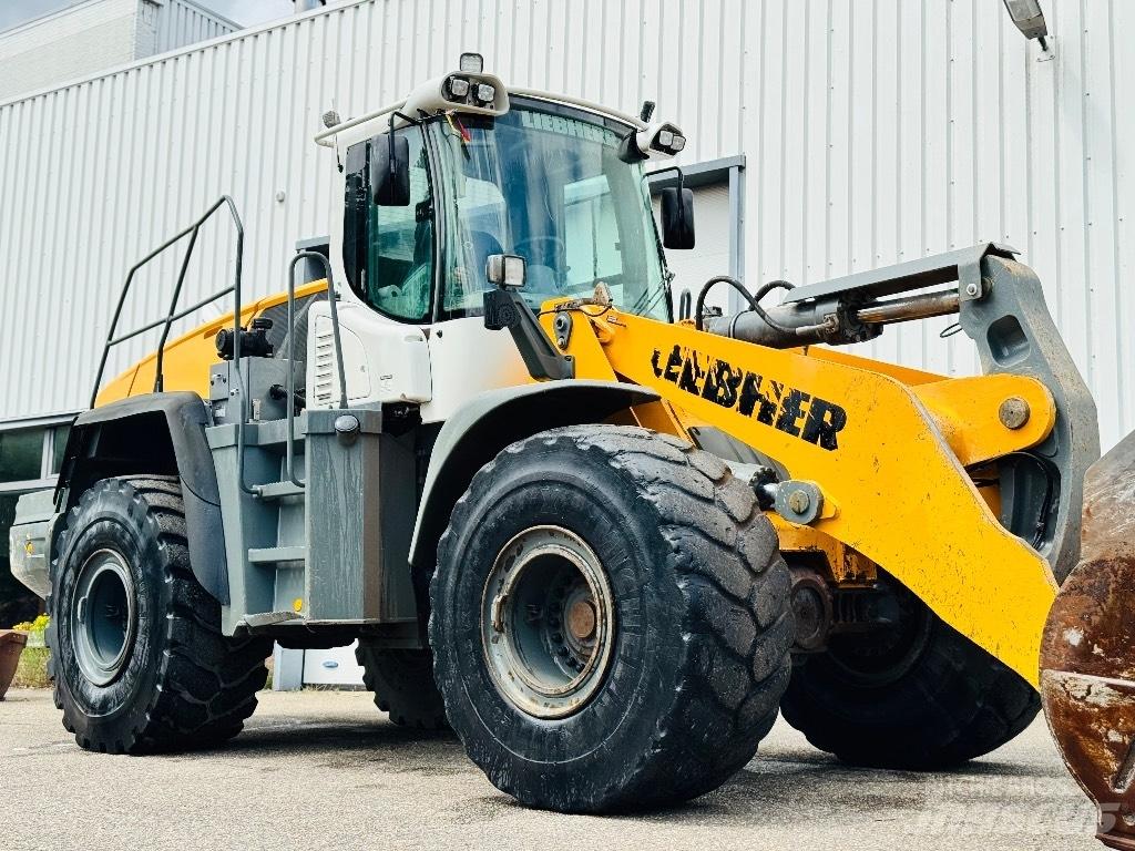 Liebherr L 566 Kolesni nakladalci