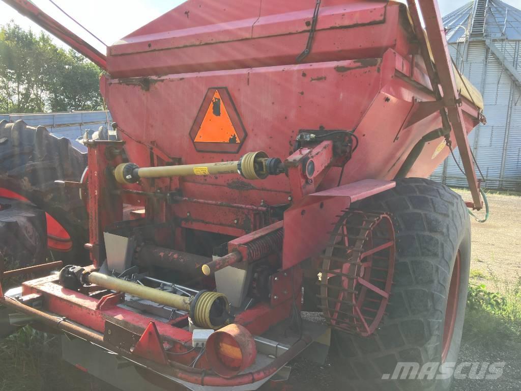 Bredal B 6 Trosilniki gnoja