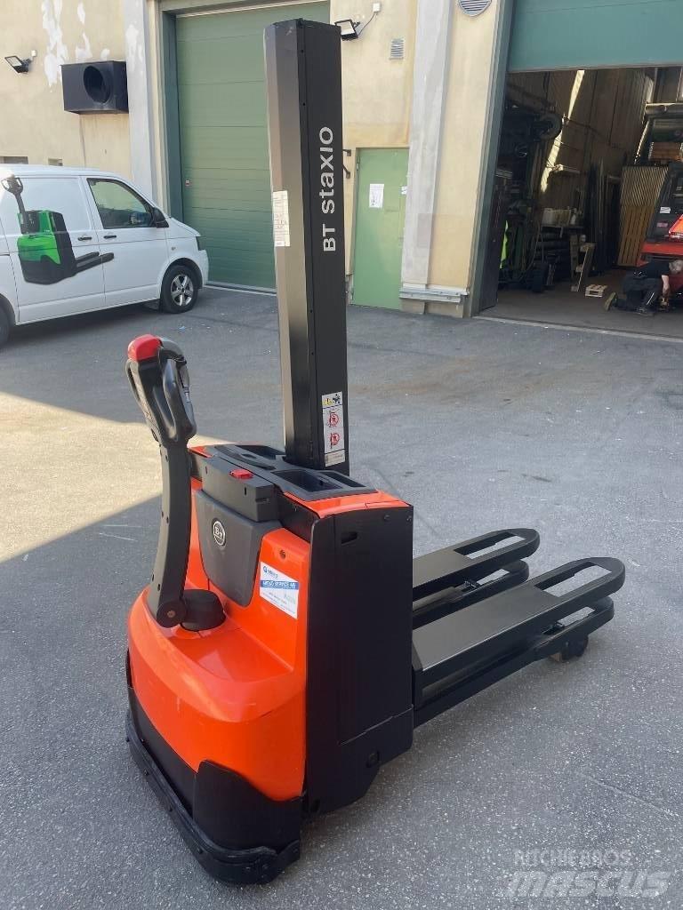 BT SWE080L Ročni električni viličar