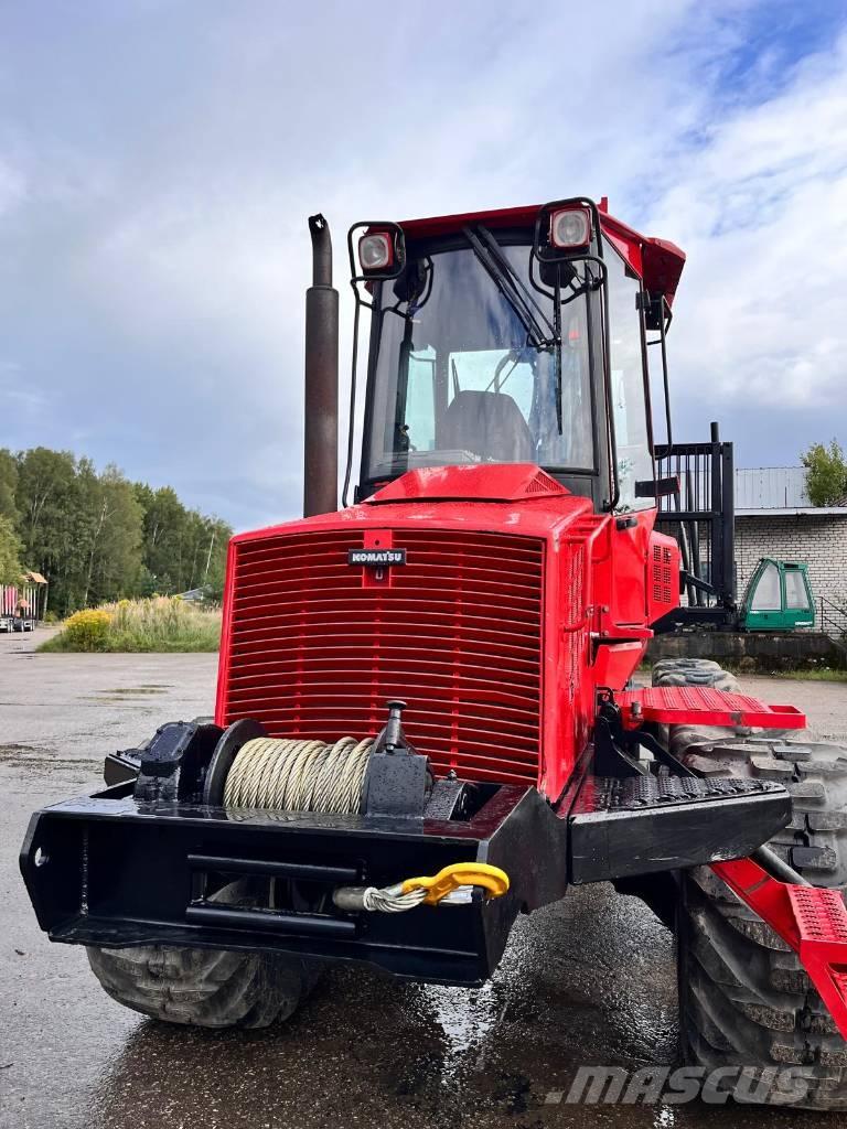 Komatsu 840 TX Forwarderji