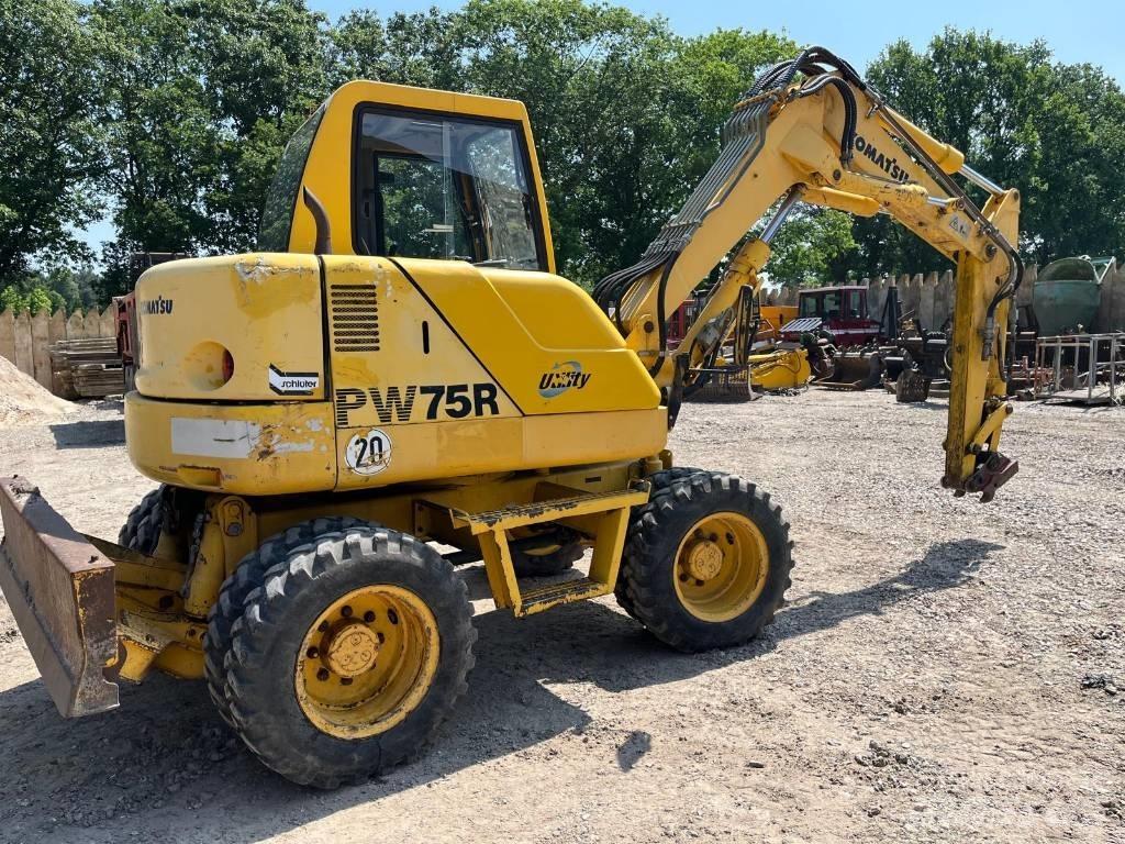 Komatsu PW 75 R Bagri na kolesih