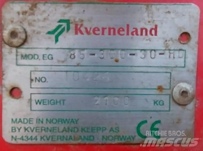Kverneland EG85-300 Obračalni plugi