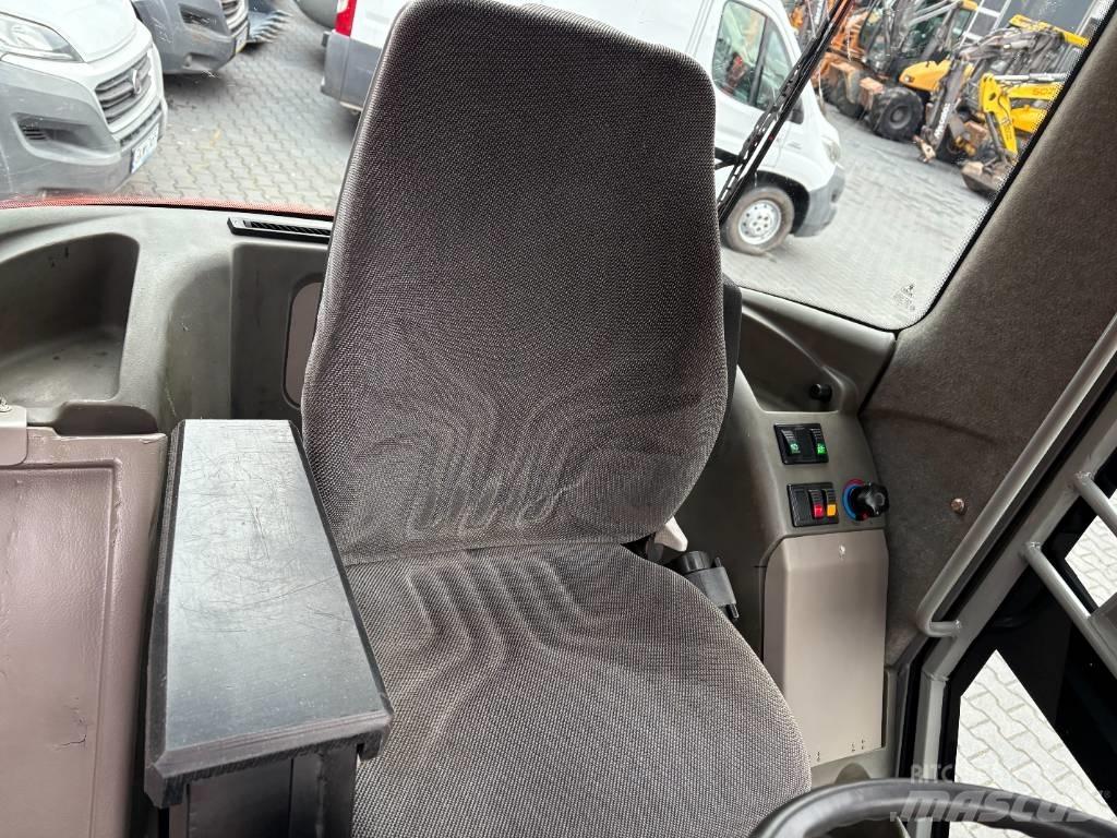 Atlas AR 65 Kolesni nakladalci