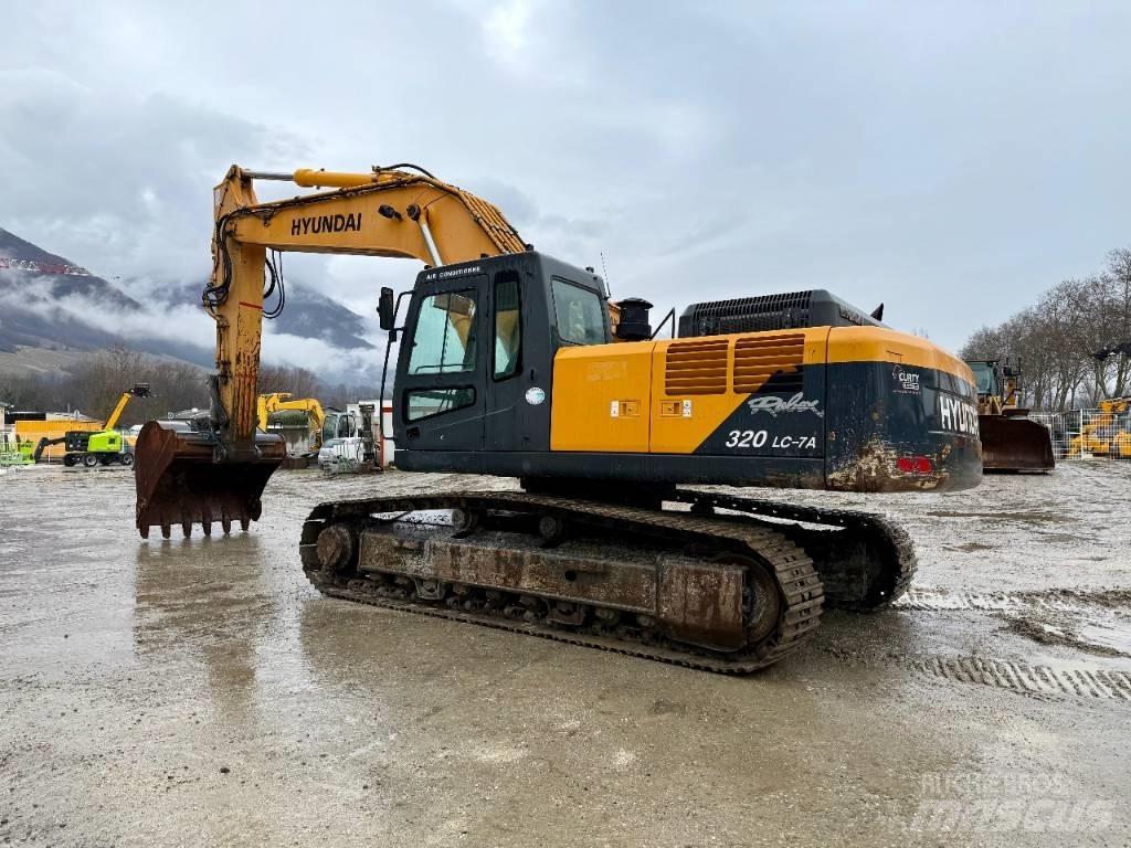 Hyundai R320LC-7A Bagri goseničarji