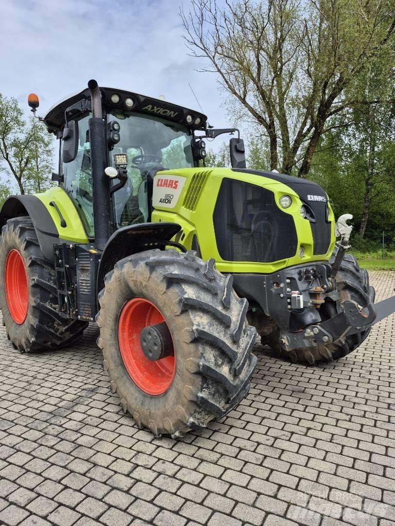 CLAAS Axion 850 Traktorji
