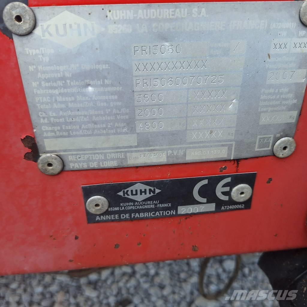 Kuhn PRIMOR 5060 Rezač za bale, oprema za rezanje in odvijanje bal