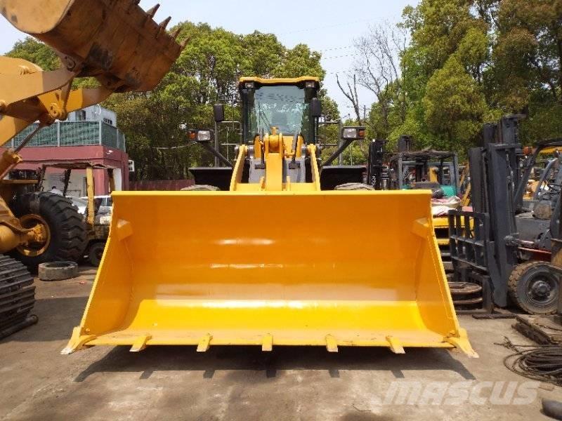 SDLG LG 956 L Kolesni nakladalci