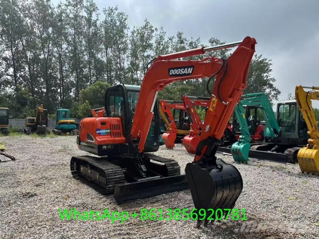 Doosan DX 60 Mini bagri <7t