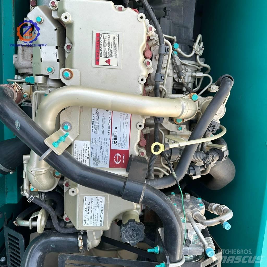 Kobelco SK 200 Bagri goseničarji