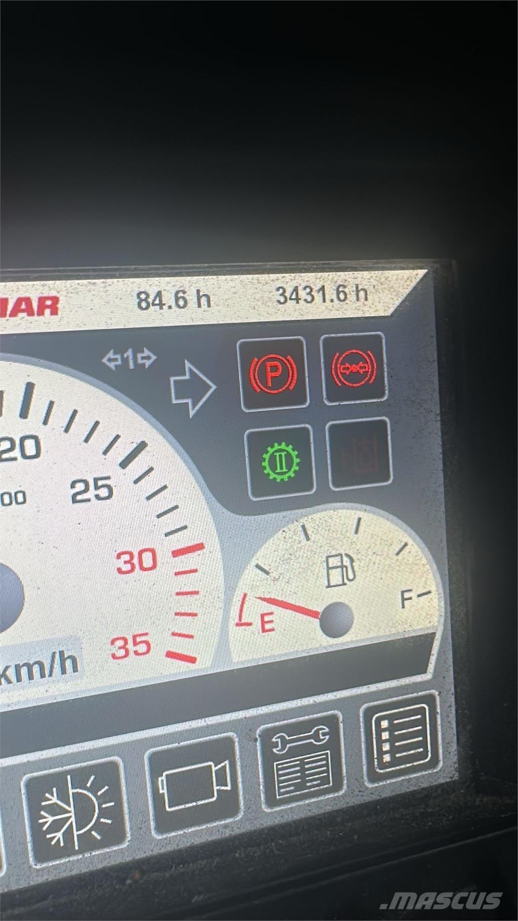 Yanmar B75W Bagri na kolesih