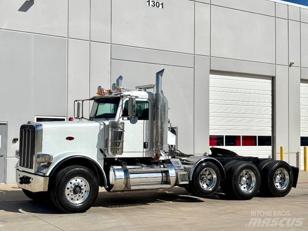 Peterbilt 388 Vlačilci
