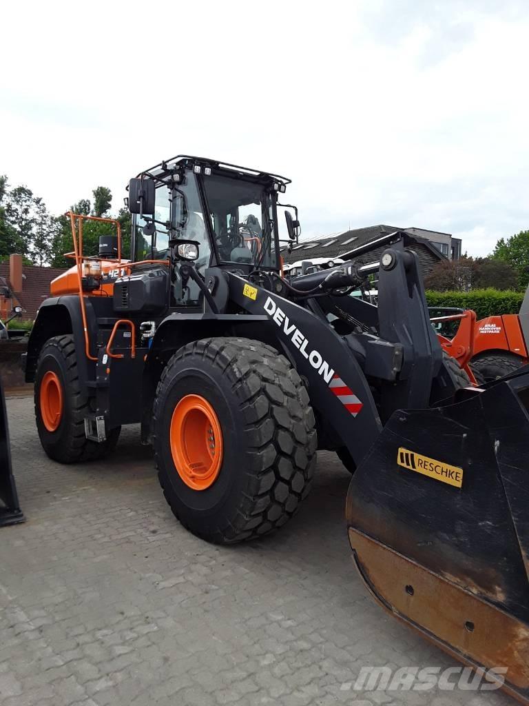 Doosan DL 420-7 Kolesni nakladalci