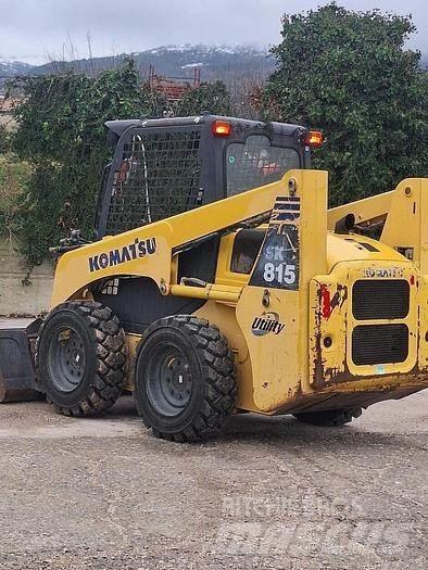 Komatsu SK815 Mini nakladalci