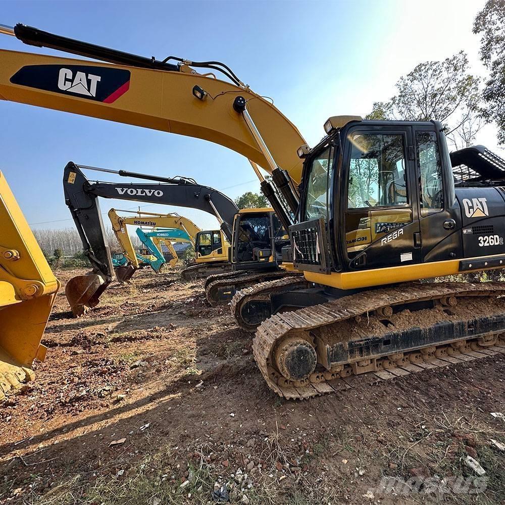 CAT 326D Bagri goseničarji