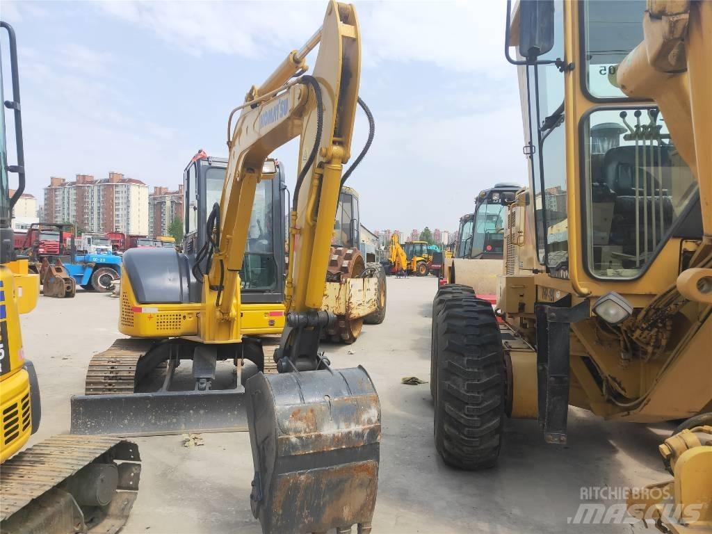 Komatsu PC56-7 Bagri goseničarji