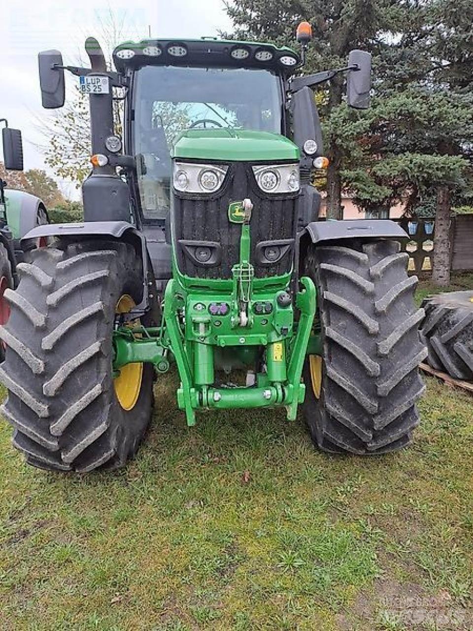 John Deere 6r250 Traktorji