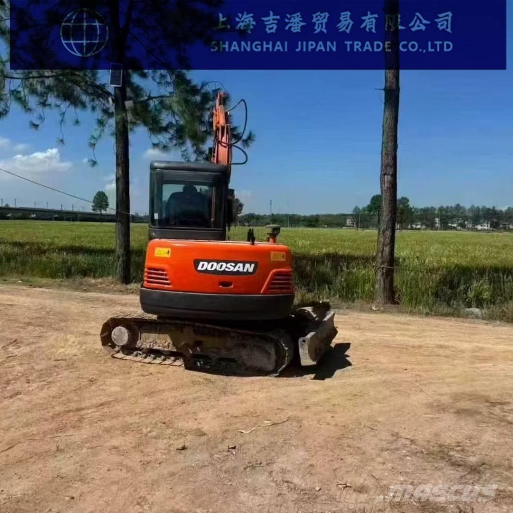 Doosan DH 60 Mini bagri <7t