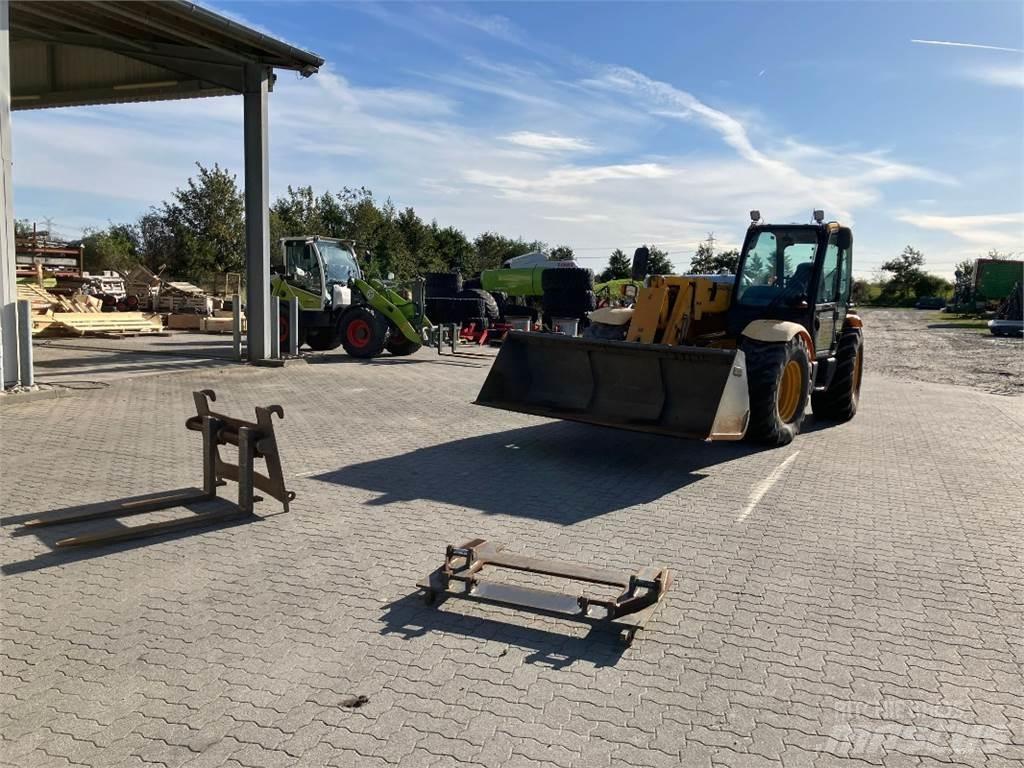 JCB 530-70 Teleskopski viličarji