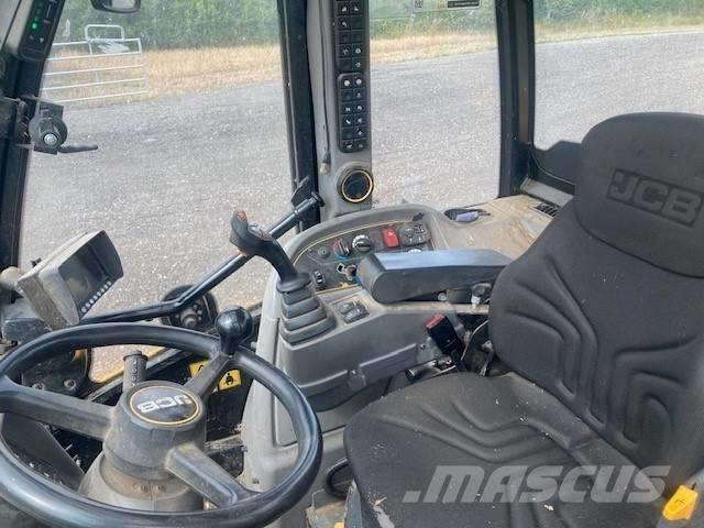 JCB TM 320 S Kmetijski teleskopski nakladalci