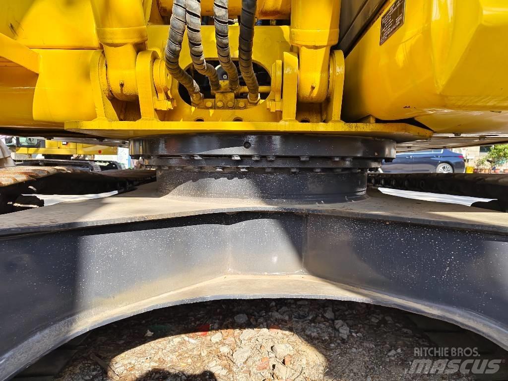 Komatsu PC 130 Bagri goseničarji