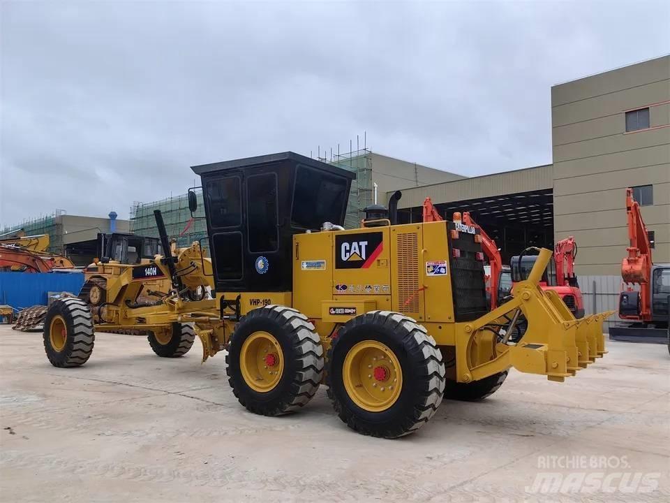 CAT 140 H Grederji