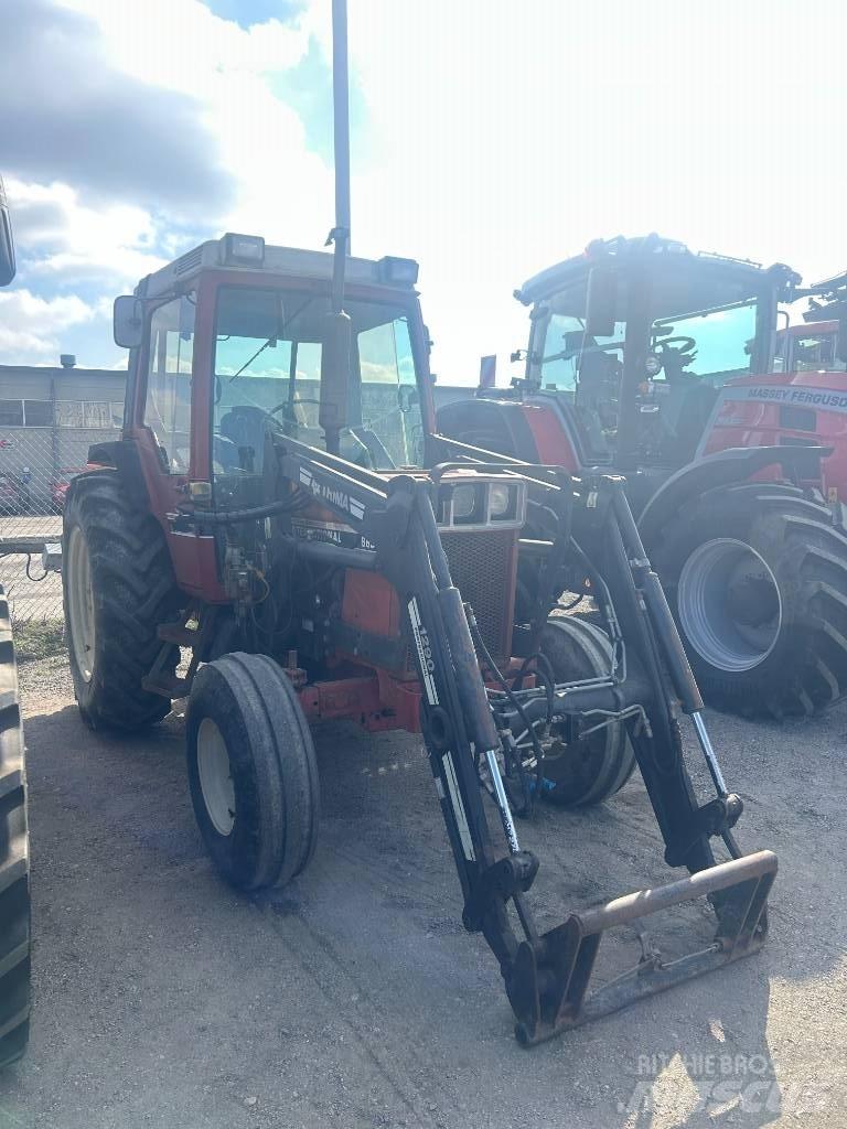 International 685 XL Traktorji