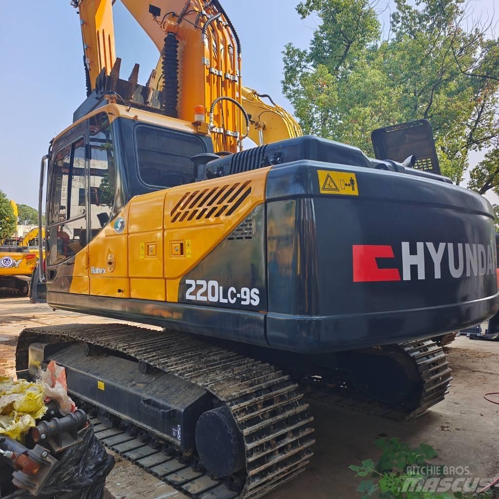 Hyundai 220lc-9s Bagri goseničarji