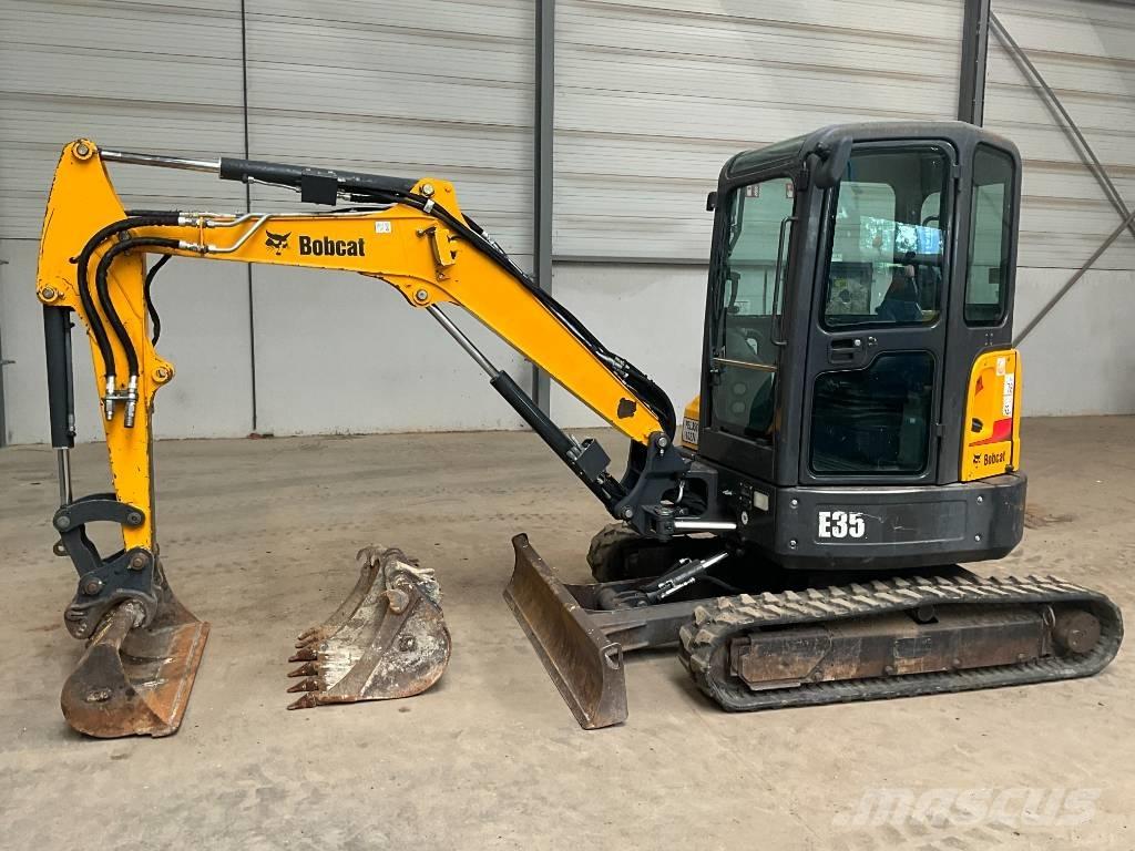 Bobcat E 35 Mini bagri <7t