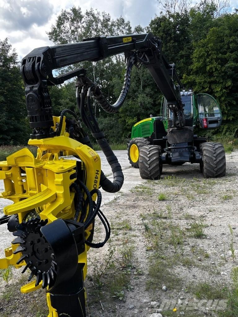 John Deere 1270 E Harvesterji