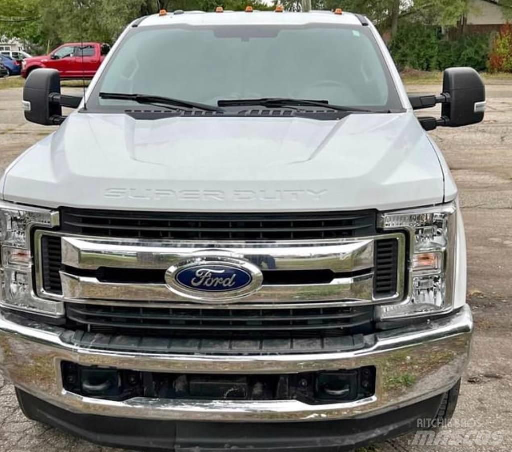 Ford F 350 XLT Drugi tovornjaki