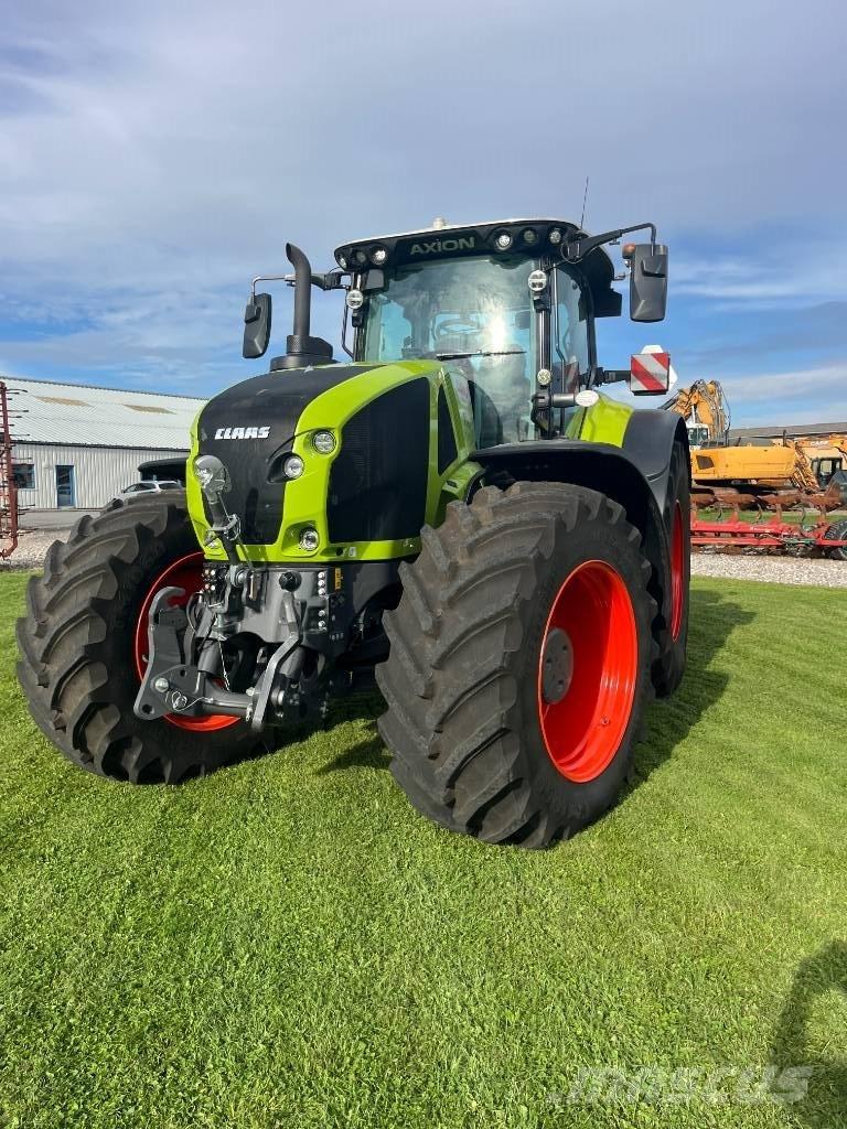 CLAAS Axion 960 Traktorji