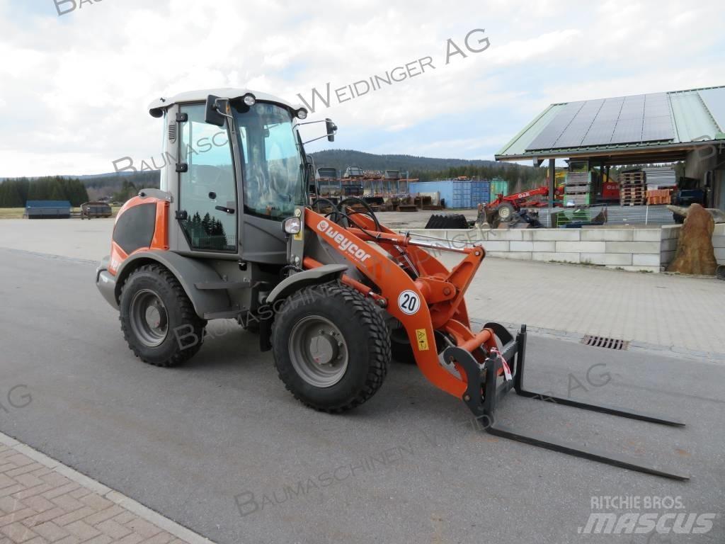 Atlas AR 420 Kolesni nakladalci