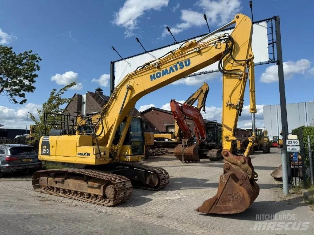 Komatsu PC210LC-8 Bagri goseničarji