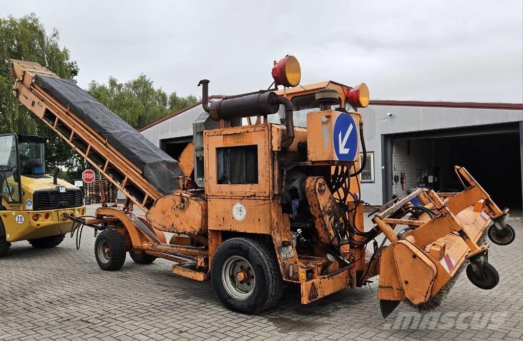 Dücker BF 800 Drugo
